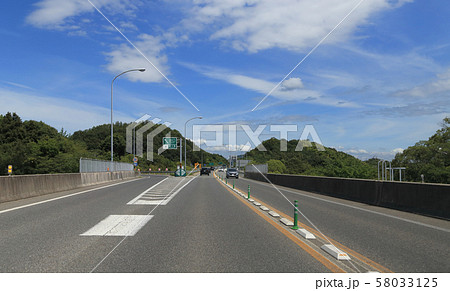 瀬戸内しまなみ海道上り線、大三島インター出口 瀬戸内しまなみ海道上り線、大三島インター出口 58033125