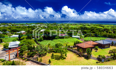 鹿児島県・与論島 高台からの風景 6 58034663