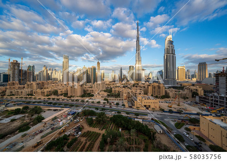 ドバイ・ブルジュ・ハリファ 58035756