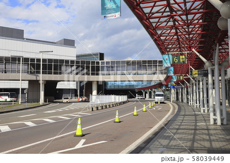 新千歳空港　国内線ターミナル　　　 58039449