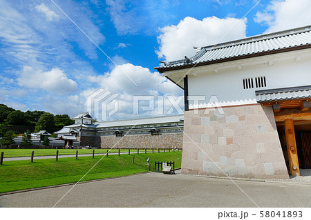 金沢城　河北門と五十間長屋　橋爪門続櫓 58041893