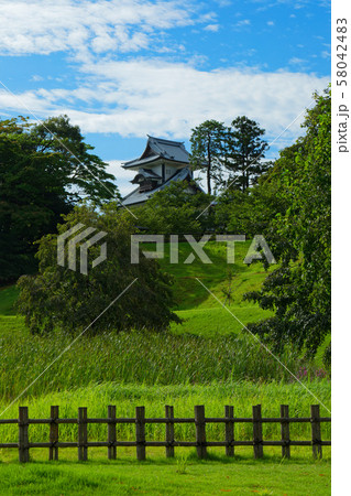 金沢城 新丸広場より菱櫓を望む 金沢城 新丸広場より菱櫓を望む 58042483