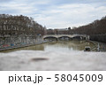 ローマの橋 58045009