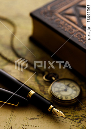 アンティーク　時計　懐中時計　地図　レトロ 58045563