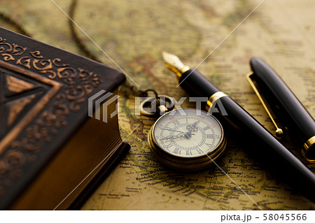 アンティーク　時計　懐中時計　地図　レトロ 58045566