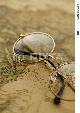 アンティーク 時計 懐中時計 地図 レトロ アンティーク 時計 懐中時計 地図 レトロ 58045584