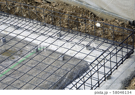 鉄筋工事　基礎工事　新築住宅　木造住宅　戸建て　べた基礎 58046134
