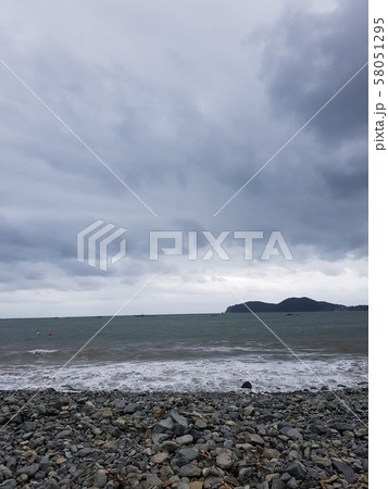 海 モンドル 58051295