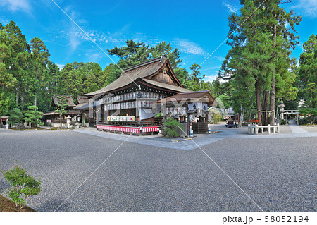 【建部大社】 (高解像度版) 滋賀県大津市神領１ 58052194