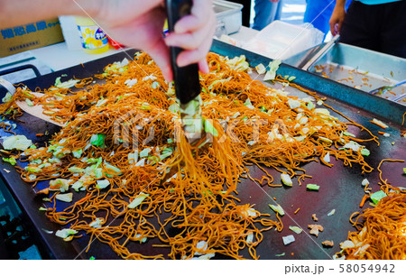 模擬店焼きそば 58054942