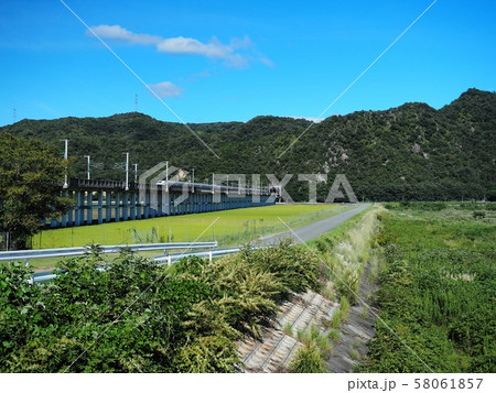 山陽新幹線岡山-相生千種川橋梁付近の風景 山陽新幹線岡山-相生千種川橋梁付近の風景 58061857