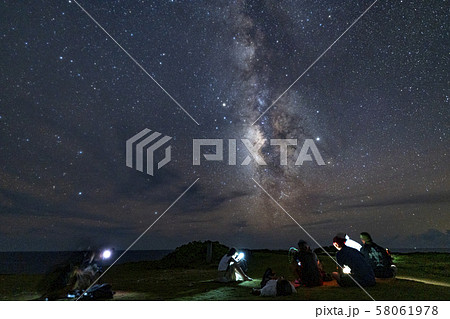 日本最南端の碑　波照間島　星空　 58061978