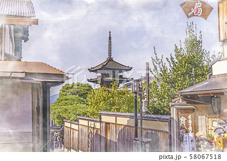 日本の風景 京都 三年坂から望む八坂の塔 58067518