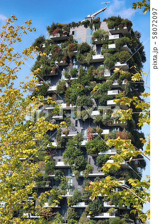 Bosco Verticale. September 25, 2019, Milan, Italy Bosco Verticale. September 25, 2019, Milan, Italy 58072097