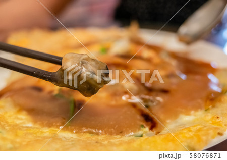 Taiwanese snack of oyster omelet 58076871
