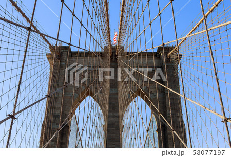 Brooklyn Bridge, New York City 58077197