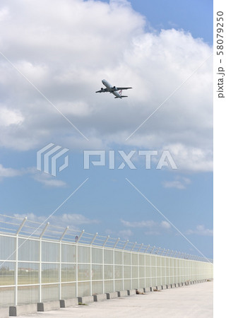 宮古島／下地島空港17Endの風景 58079250