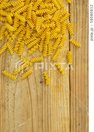 マカロニ 58080812