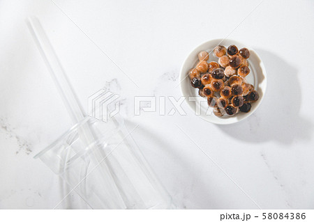 タピオカ、日本、コピースペース 58084386