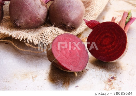 Fresh organic beet for healthy eating Fresh organic beet for healthy eating 58085634