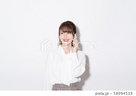 女性 ポートレート 女性 ポートレート 58094539