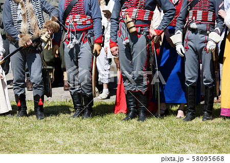 Uniforms and weapons of Russian soldiers in 1812. 58095668
