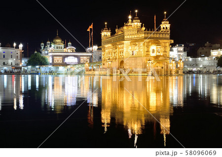 シーク教の黄金寺院 58096069