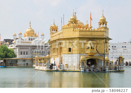 シーク教の黄金寺院 シーク教の黄金寺院 58096227