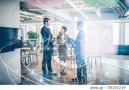 ビジネスシーン ビジネスシーン 58103234