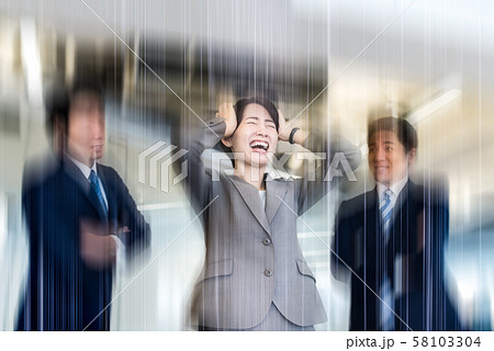 ビジネスシーン ビジネスシーン 58103304