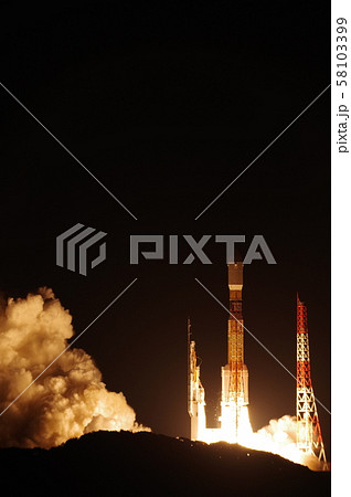 ロケット打ち上げ 58103399