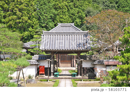 【大池寺】 滋賀県甲賀市水口町名坂 58103771
