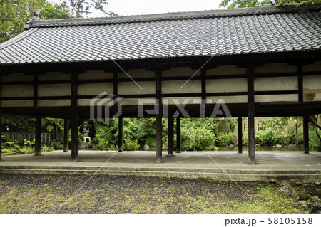 雨の気比神宮 絵馬堂 福井県敦賀市 雨の気比神宮 絵馬堂 福井県敦賀市 58105158