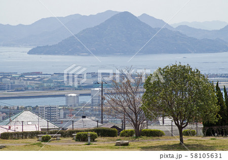 古田台より広島市湾の眺め 古田台より広島市湾の眺め 58105631