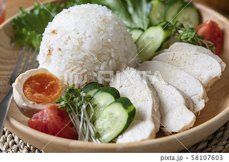 海南鶏飯 58107603