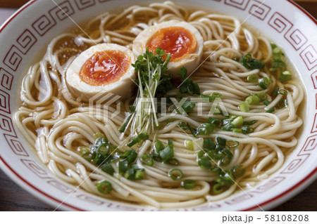 醤油ラーメン 醤油ラーメン 58108208