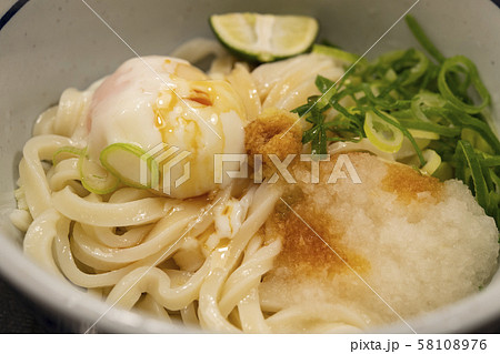 釜揚げうどん〜おろし醤油&温玉乗せ〜 釜揚げうどん〜おろし醤油&温玉乗せ〜 58108976