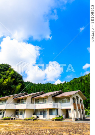 唐津市立厳木小学校 広川分校閉校　歴史的記録　【佐賀県唐津市 】 58109918