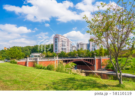 八王子市　長池公園　長池見附橋　移築された旧四谷見附橋 58110119