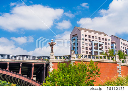 八王子市　長池公園　長池見附橋　移築された旧四谷見附橋 58110125