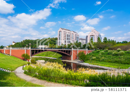 八王子市 長池公園 長池見附橋 移築された旧四谷見附橋 八王子市 長池公園 長池見附橋 移築された旧四谷見附橋 58111371