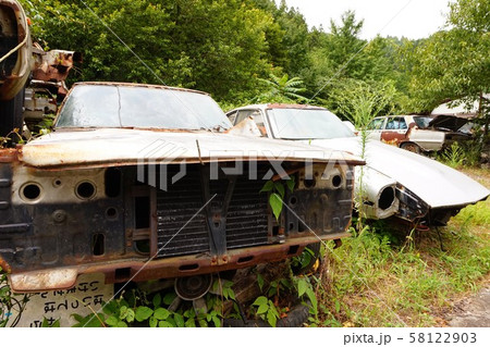 廃車　故障車　事故車　不動車　自動車　車　ぼろぼろ　風化　劣化　買取　処分　業者　廃車買取業者 58122903