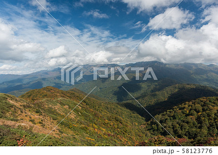 赤兎山から白山を望む 58123776