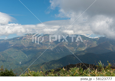 赤兎山から白山を望む 58123777