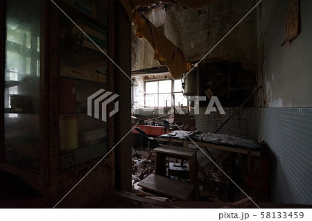 廃墟 ドロイド病院 廃病院 内部の写真素材