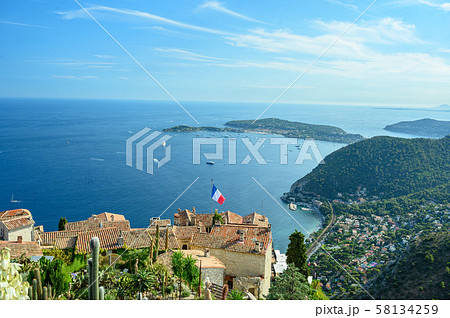 エズ、エズ村、鷹ノ巣村、南仏リゾート、コートダジュール、Ezu、小さな中世の村、フランス エズ、エズ村、鷹ノ巣村、南仏リゾート、コートダジュール、Ezu、小さな中世の村、フランス 58134259