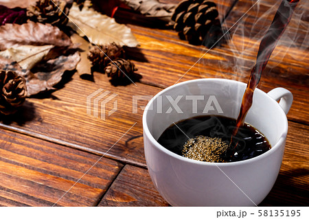 ホットコーヒー 58135195