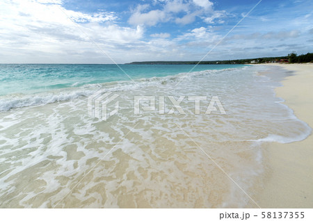ニューカレドニア ロイヤルティ諸島 リフー島 シャンパーニュビーチ ニューカレドニア ロイヤルティ諸島 リフー島 シャンパーニュビーチ 58137355