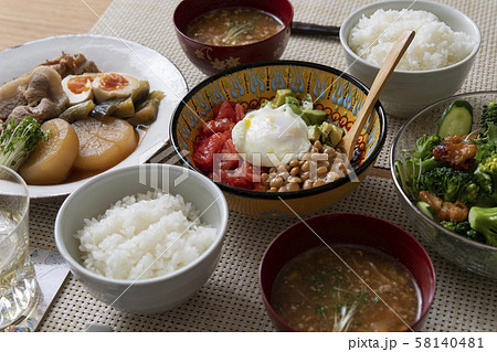 豚肉と大根の煮物と、アボカドトマト納豆の食卓 58140481