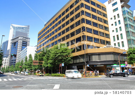 神谷町交差点　　　　港区 58140703